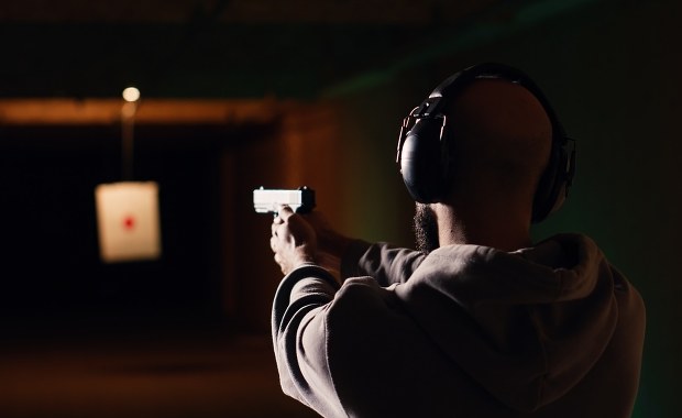 Wypadek na strzelnicy. Ranny mężczyzna zabrany przez LPR