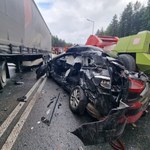 Wypadek na zjeździe z A4. Nie żyje 26-latek