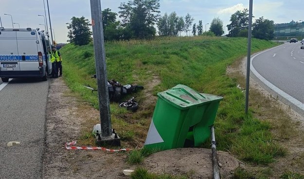 Wypadek na zjeździe z S6 /KMP Gdańsk /Policja