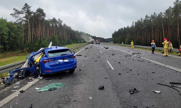 Wypadek pod Bełchatowem /Komenda Powiatowa Policji w Bełchatowie  /