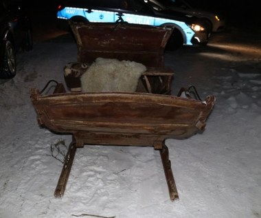 Wypadek podczas kuligu. Kierowca uciekł z miejsca zdarzenia