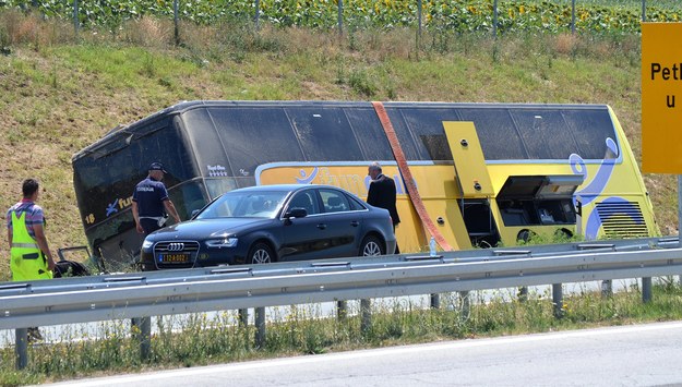 Wypadek polskiego autokaru w Serbii /OTOS ANDRAS /PAP/EPA