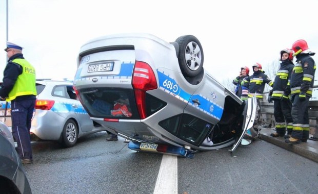 Wypadek radiowozu w Katowicach. Eskortował delegację Botswany