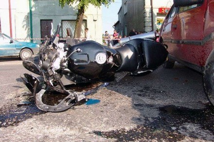 Wypadek śmiertelny z udziałem motocyklisty /INTERIA.PL
