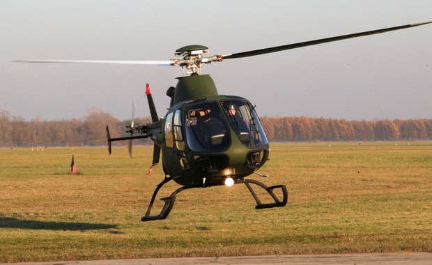 Wypadek śmigłowca w Dęblinie. Dwie osoby są ranne