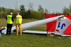 Wypadek szybowca w Laszkach. Zginął 21-letni pilot