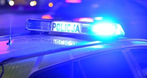 Wypadek w Bojanówce. DK63 całkowicie zablokowana, dwie osoby poszkodowane