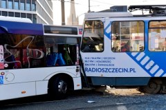 Wypadek w centrum Szczecina. 11 osób rannych
