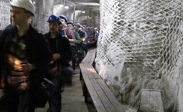 Wypadek w kopani Piast. Ranny został górnik