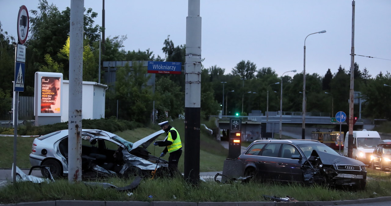Wypadek w Łodzi. Ranne 4 osoby, w tym 3 dzieci