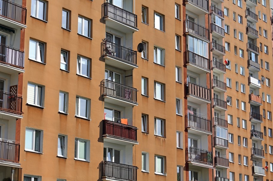 Wypadek w Nysie: 64-latek spadł z wysokości, fot. zdj. poglądowe /Shutterstock