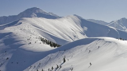 Wypadek w Tatrach. Polski turysta spadł z grani