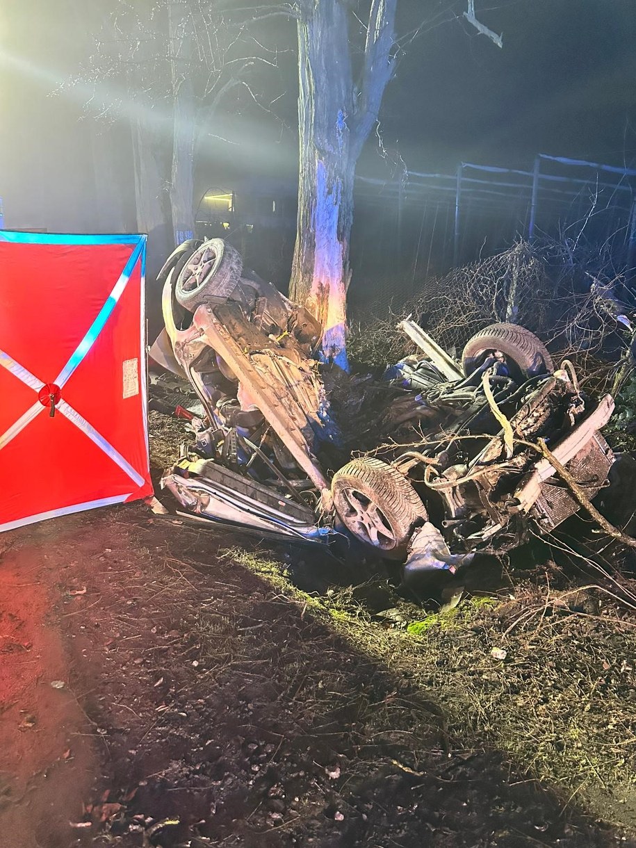 Wypadek w Turobowicach /KP PSP Rawa Mazowiecka /