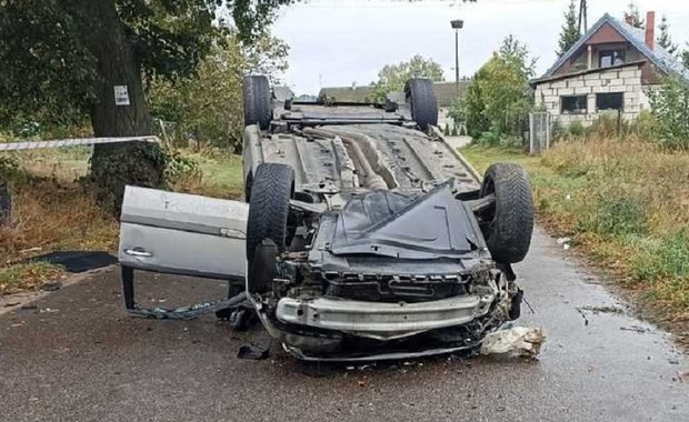 Wypadek w Warmińsko-Mazurskiem. Trzy osoby w szpitalu