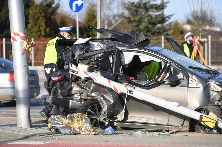 Wypadek w Warszawie, 9 marca 2021. Jeden z kierowców był pijany /Piotr Nowak /PAP