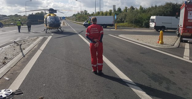 Wypadek wydarzył się na skrzyżowaniu obwodnicy Olecka (droga krajowa nr 65) z drogą wojewódzką 655 /PSP Olecko /Państwowa Straż Pożarna