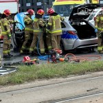 Wypadek z udziałem policyjnego radiowozu. Trzy osoby ranne