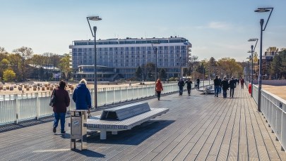 Wypadli z trzeciego piętra sanatorium. Nie żyje 21-latek
