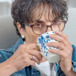 Wypij między posiłkami. Poprawisz trawienie i nie przytyjesz