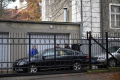 Wyprowadzka Rosjan z konsulatu przy ul. Batorego w Gdańsku