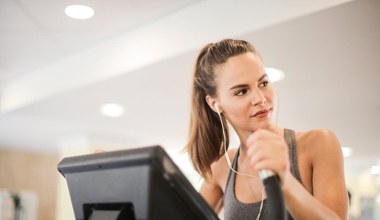 Wypryski po siłowni? Ten antybakteryjny hit warto mieć w torbie