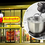 Wyprzedaje się jak szalone! Biedronka ruszyła z mega promocją na robota kuchennego