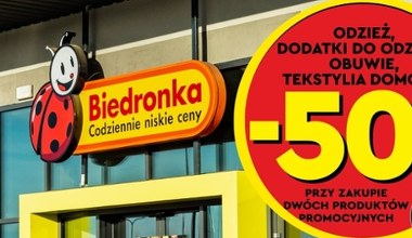 Wyprzedaż roku ruszyła! -50% na ubrania i -40% na zabawki w Biedronce