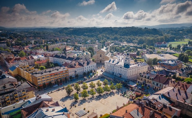 Wyprzedzili Amerykę o lata. Tutaj zapłonęła pierwsza na świecie uliczna lampa naftowa
