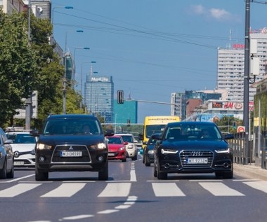 Wyraźna poprawa bezpieczeństwa na warszawskich drogach