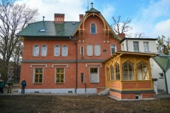 Wyremontowana zabytkowa willa przy ul. Królowej Korony Polskiej 20 w Szczecinie