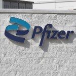 Pfizer Wyrok w sprawie szczepionek firmy Pfizer. Polska wciąż czeka