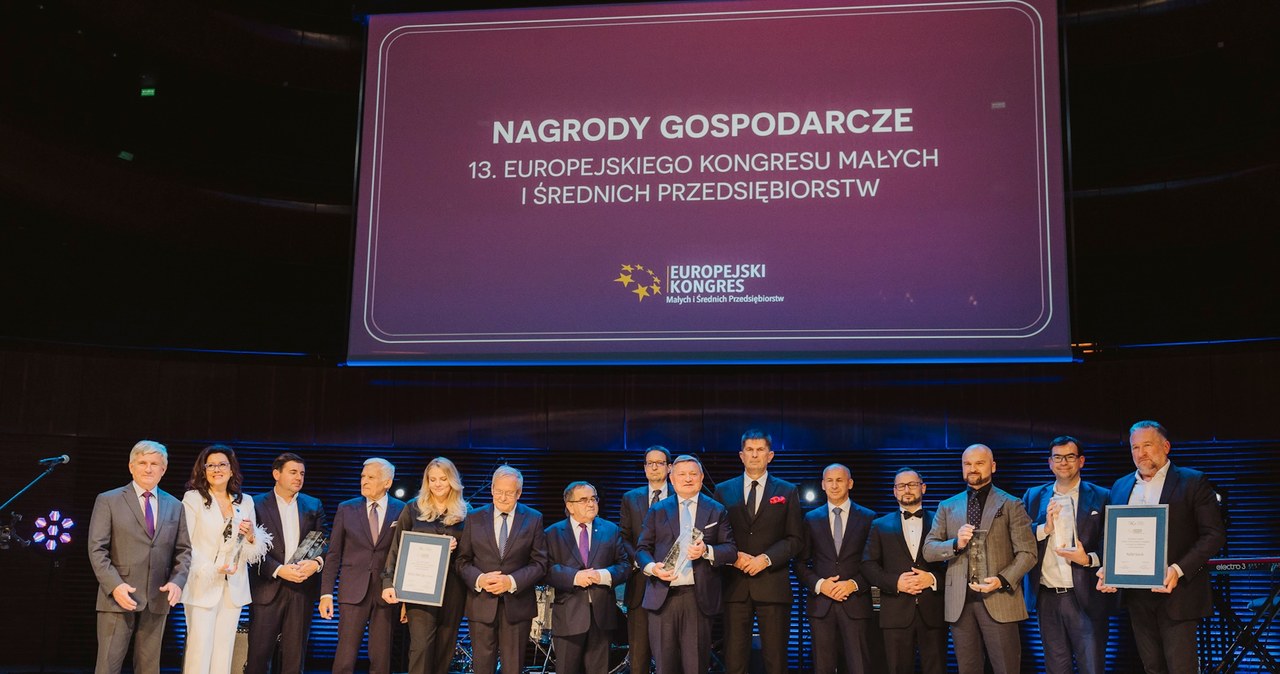 Wyróżnienia wręczono podczas Gali Społeczności Regionalnej Izby Gospodarczej w Katowicach, która zainaugurowała kongres /.