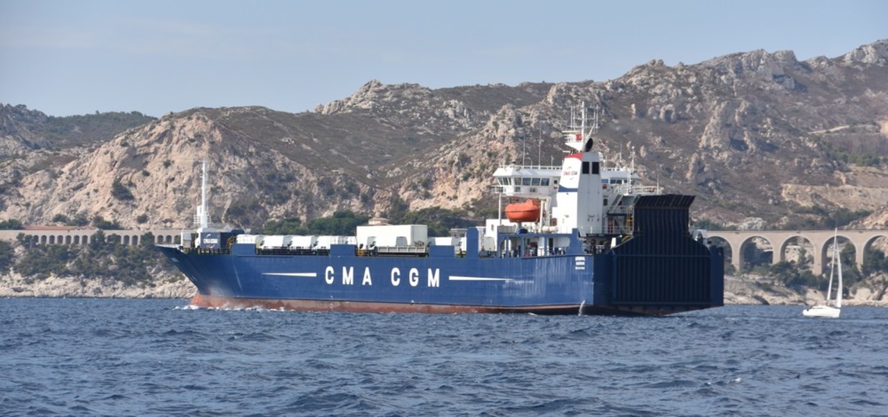 Wyruszył francuski statek z pomocą humanitarną dla Ukrainy