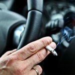 Wyrzucił papierosa przez okno. Dostał 5 tys. zł mandatu w drodze na wakacje