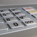 Wysadzony bankomat w Lubsku, trwają poszukiwania sprawców