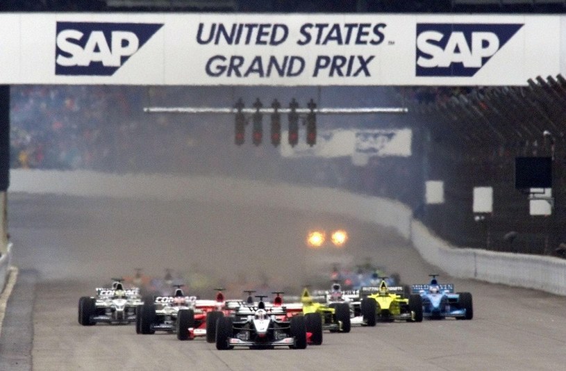 Wyścig Grand Prix Formuły 1 na torze w Indianapolis. Wrzesień 2000 r. /East News