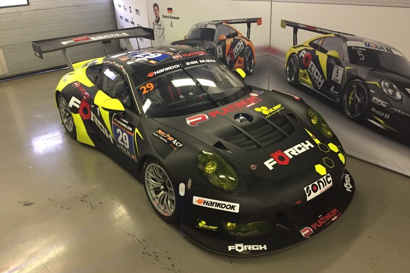 Wyścigowe Porsche 911 /Informacja prasowa