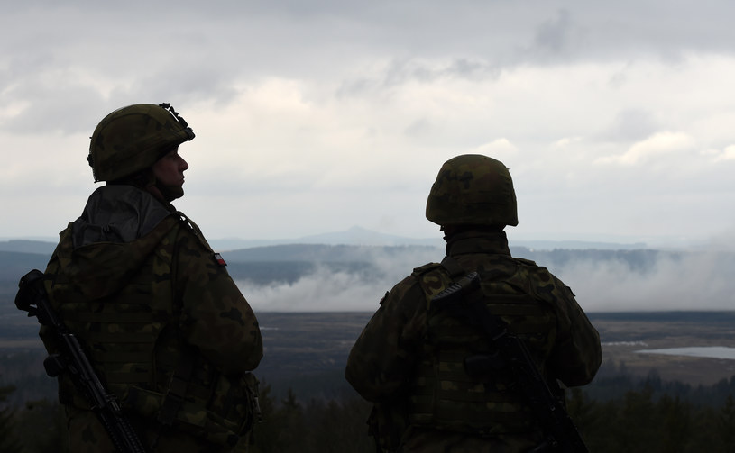 Wysłanie polskich żołnierzy na granicę syryjską otwiera pole do prowokacji rosyjskich? /CHRISTOF STACHE /AFP