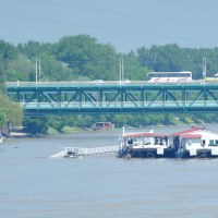 Barki na Wiśle w Warszawie