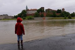 Wysoki stan wody na Wiśle w Krakowie 