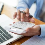 Wysokość płaconych podatków a rak. Ten związek zaskakuje 