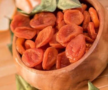 Wystarczy zjeść kilka dziennie. Mają dużo żelaza, dodają energii, a na skórę działają jak kolagen