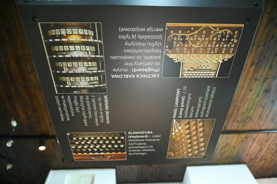 Wystawa o Enigmie w Muzeum Oręża Polskiego /	Marcin Bielecki   /PAP