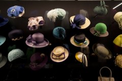 Wystawa strojów królowej Elżbiety II w Pałacu Buckingham