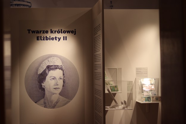 Wystawa „Twarze królowej Elżbiety II” /Muzeum Poczty i Telekomunikacji we Wrocławiu /Materiały prasowe