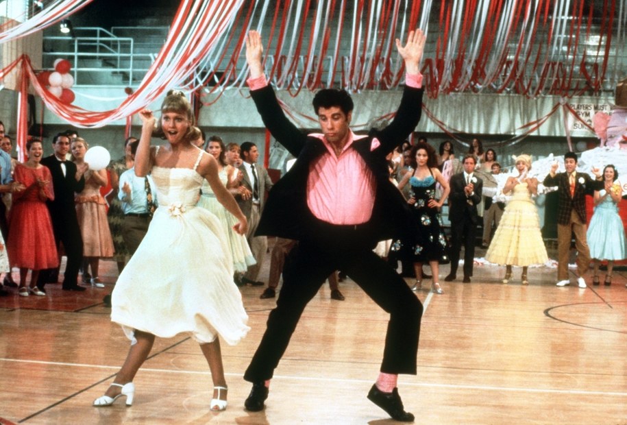 Występ w musicalu "Grease" w 1978 r., gdzie partnerował Olivii Newton-John, przyniosła mu nominację do Złotego Globu w kategorii najlepszy aktor w komedii lub musicalu / 	dpa-Film Paramount /PAP/EPA