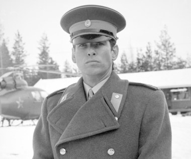 Występował w wielu telewizyjnych programach, serialach i filmach. Ważne miejsce w jego filmografii zajmuje rola rosyjskiego agenta w "Czwartym protokole" (1987).

Finansowy sukces nadszedł wraz z filmem s-f "Kosiarz umysłów" (1992). Popularność zapewniła mu też rola Stu w komedii "Pani Doubtfire" (1993), u boku Robina Williamsa. 

"Wspaniale jest grać główne role - przyznaje aktor - ale muszę szukać ofert, które będą dla mnie wyzwaniem. Dzięki 'Detektywowi Remington Steele' trafiłem do amerykańskich domów. A wraz z rolą Bonda spłynął na mnie cały ten splendor, który przyniósł mi jednocześnie sławę w pełnym znaczeniu tego słowa". 

Brosnan zastąpił w roli Agenta 007 Timothy'ego Daltona. Pierwszym filmem, w którym zagrał Bonda, było "Goldeneye" (1995).