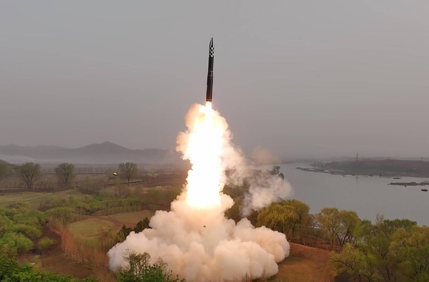 Wystrzelenie rakiety Hwasong-18 przez Koreę Północną /Rząd Korei Północnej /PAP/Newscom
