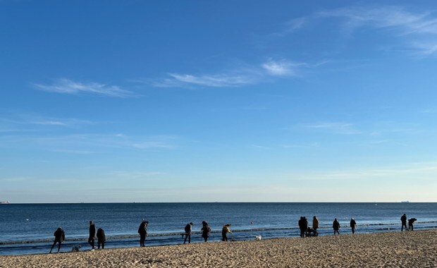 Wysyp bursztynu przez poszerzanie plaży w Sopocie. Jakie są zasady zbierania?