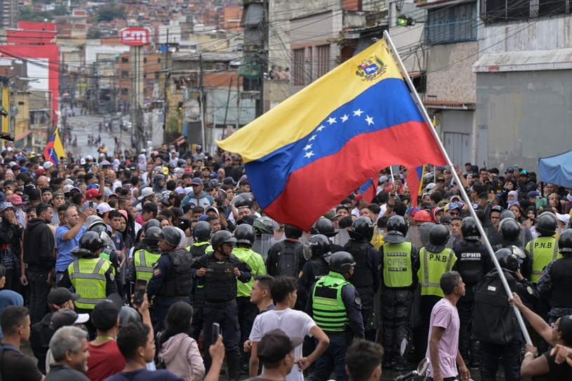 Wyszli na ulice po ogłoszeniu wyników. Niespokojnie w Wenezueli